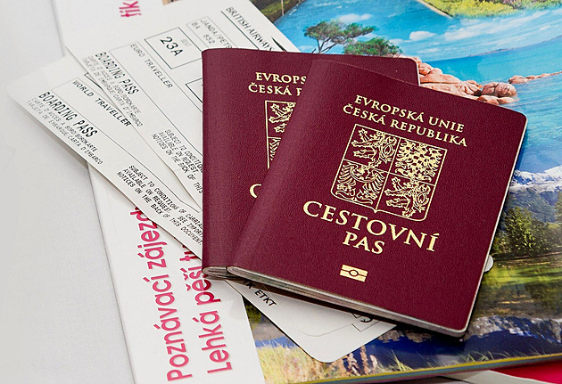 Upršený červenec vyhnal Čechy k moři, srpnová vedra na sever