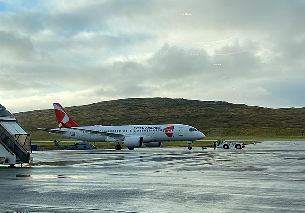 Mlha se rozplynula, fotbalisté z Faerských ostrovů odletěli. Co bude dál s Haškem?