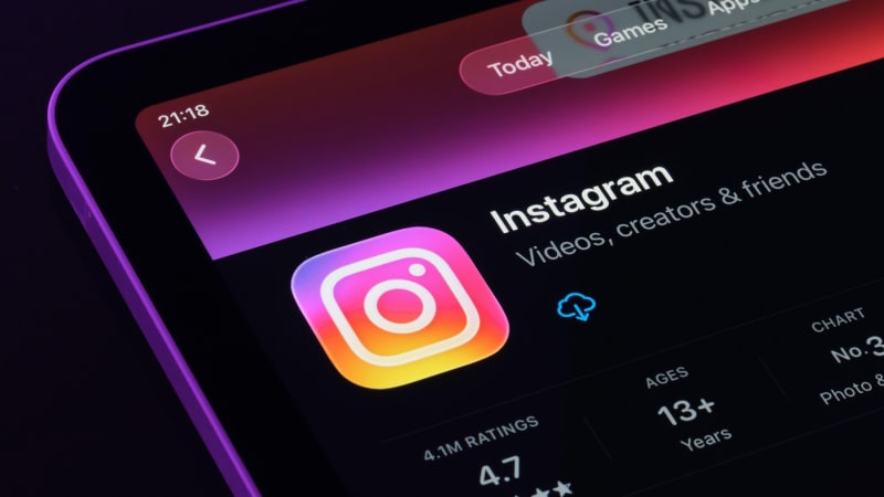 Instagram přitvrdil a omezí účty teenagerů. Bez souhlasu rodičů neuvidí některé příspěvky