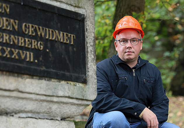 Cesta do nitra sopky. Návštěvníky nejvíc zajímá, kde byl kráter, říká průvodce