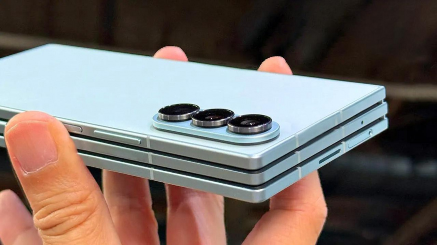 Nejšílenější skládačka od Samsungu se podívá na globální trh, TriFold získal klíčovou certifikaci