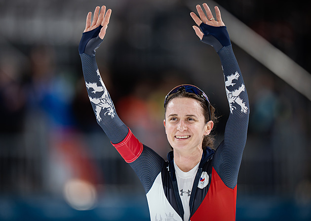 Sáblíková se s pětkou rozloučila 11. místem, těsné zlato slaví Lollobrigidová