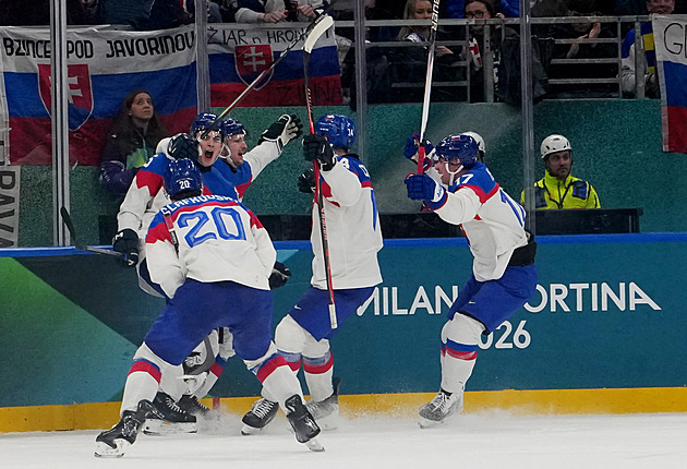 ONLINE: Finové vedou nad Itálií už 8:0, Slováci i přes prohru míří do čtvrtfinále