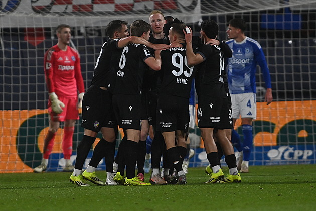 ONLINE: Olomouc - Plzeň 1:1, domácí rychle srovnávají, také Šturm slaví svůj první gól