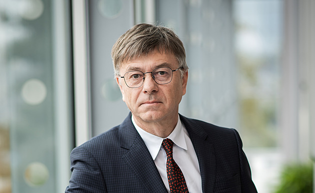 Rada ČT schválila řediteli Chudárkovi plný pololetní bonus. Dostane 1,7 milionu