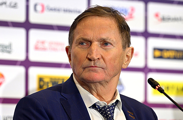 Kdo nahradí Rulíka? Výkonný výbor svazu jedná o novém kouči českých hokejistů