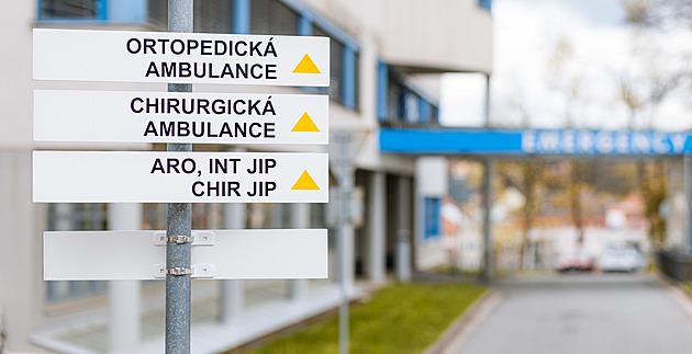 Konec bloudění po nemocnici, nové značení pomůže pacientům i záchranářům