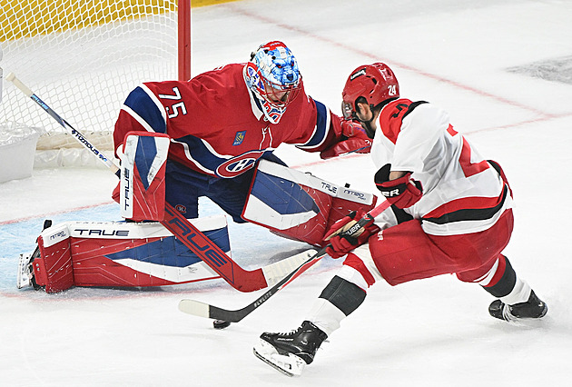 Carolina nedala Montrealu s Dobešem šanci a je krok od finále Stanley Cupu