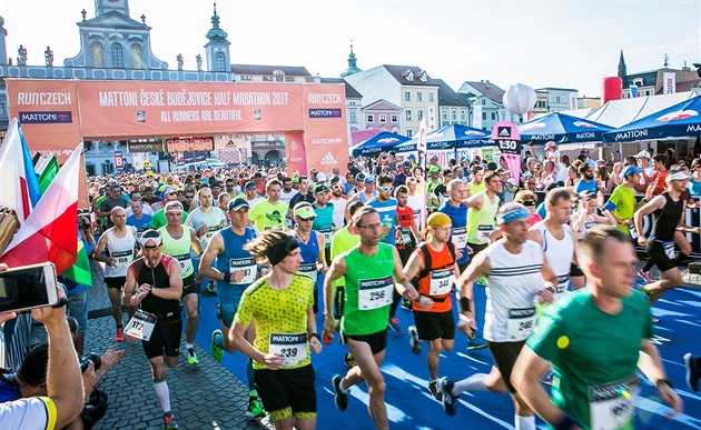 Budějovice obsadí rekordních osm tisíc běžců, trasu měnili kvůli dopravním uzavírkám