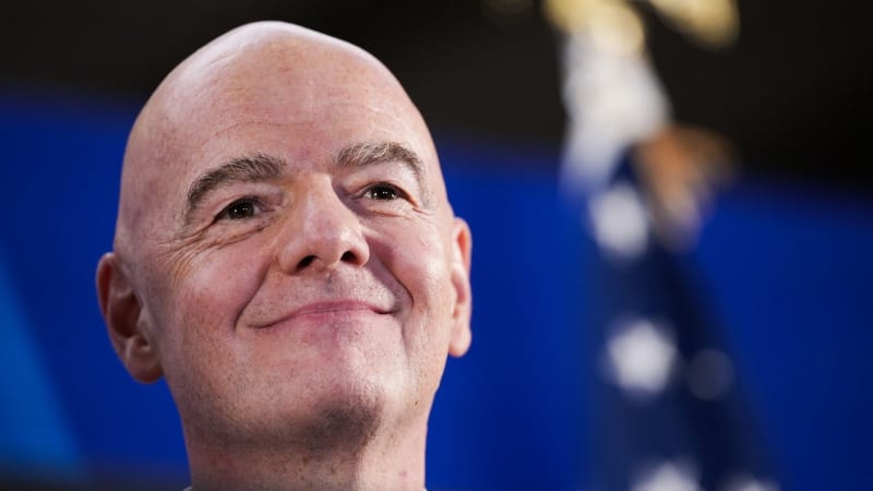 Skončí Infantino v čele FIFA? Jeho kauza má jediný možný následek, říká šéf evropských lig
